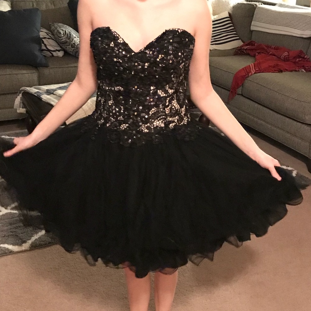 Black formal lace short blush prom dress sz 8